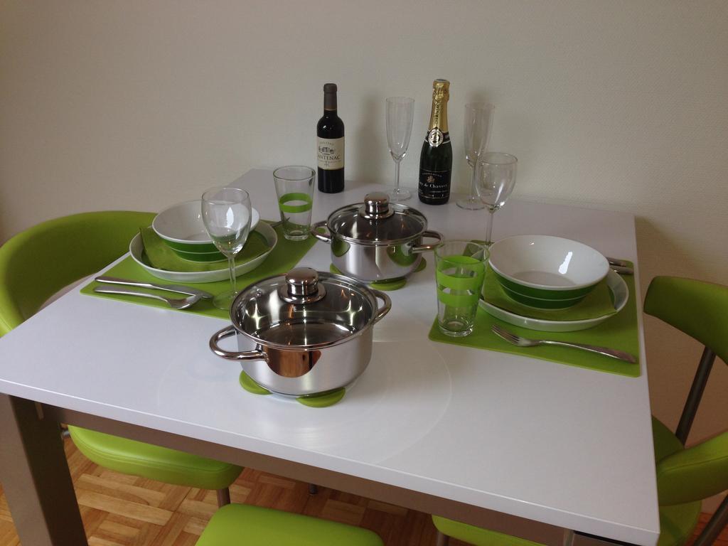Ferienwohnung B2B-Flats Ternat Exterior foto